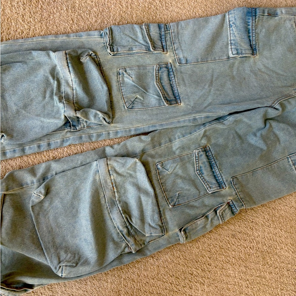 Baggy denim jeans